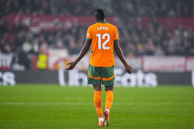 Nigeria and Valencia star Umar Sadiq