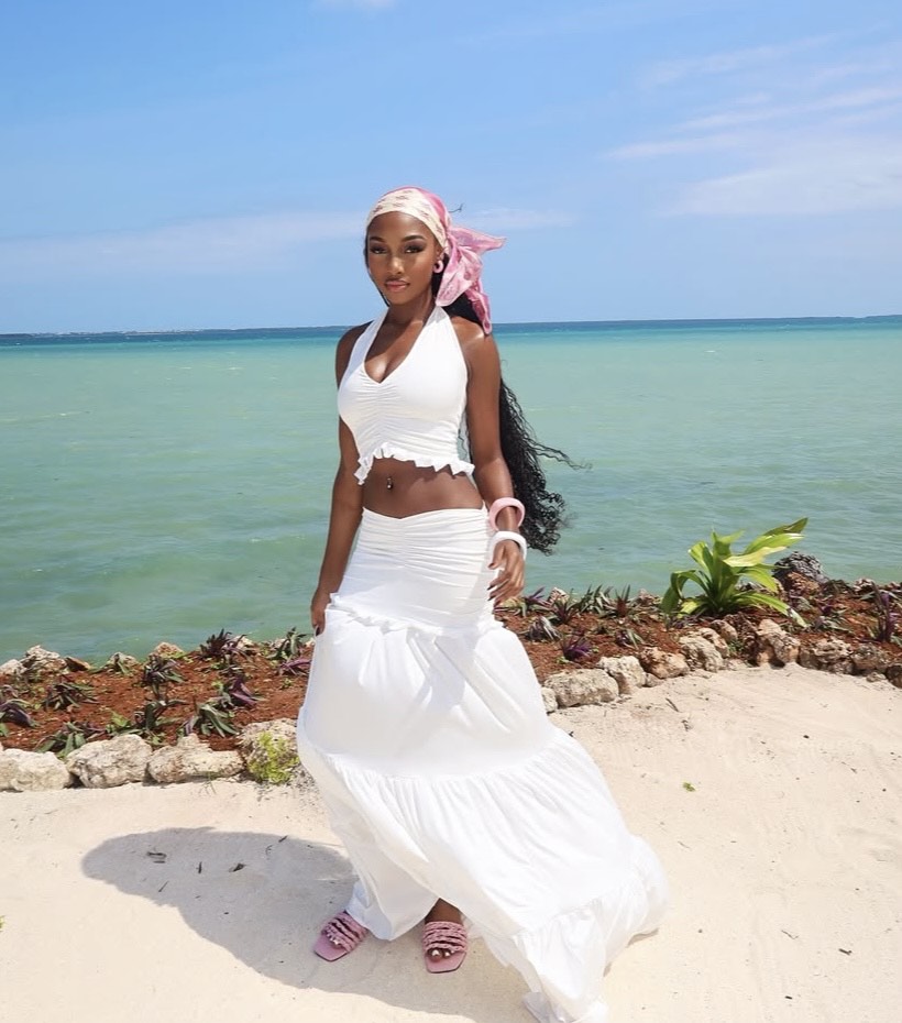 Powder pink accessories and footwear