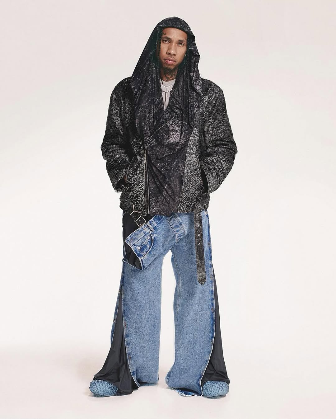 Tyga wearing baggy jeans