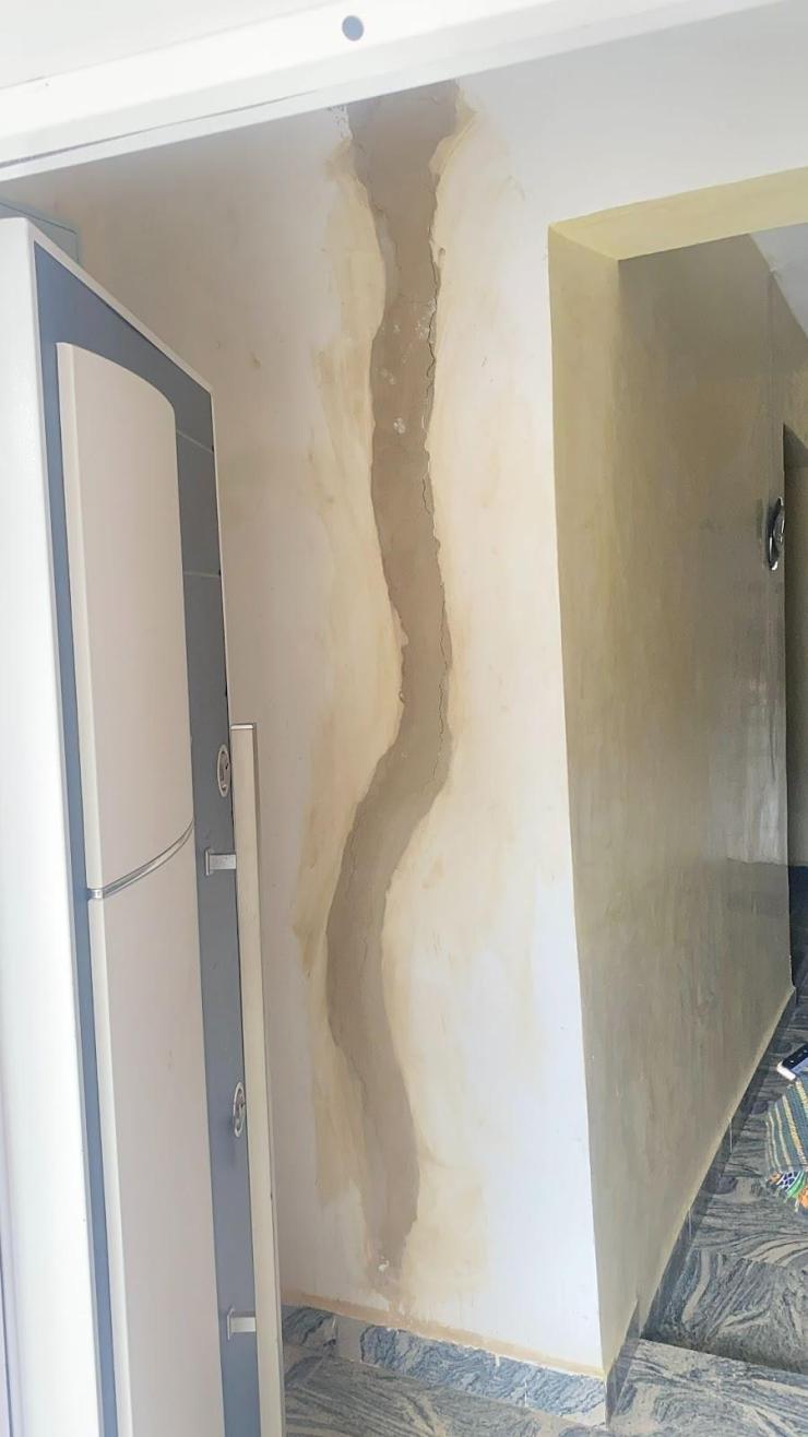 Cracked walls in Kubwa