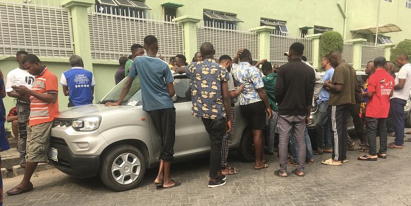 Moove drivers lament lack of rides on UberGo: I deleted my app and reinstalled it, still no request