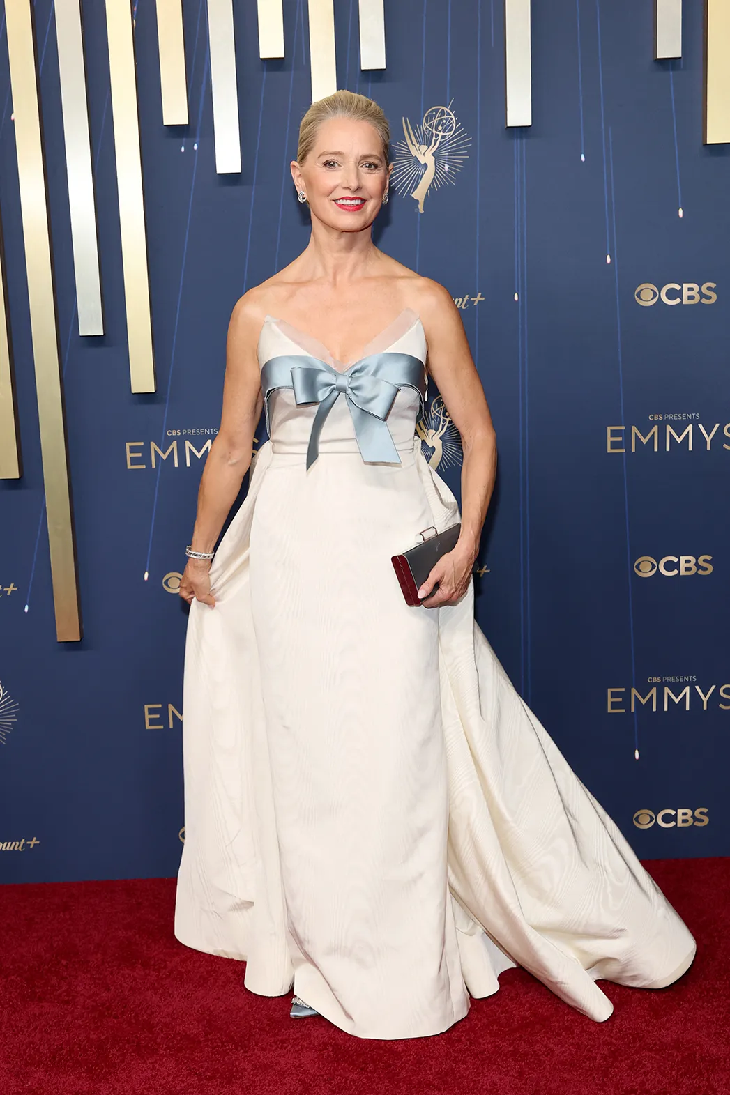 emmy-awards-2025-red-carpet-style-rave