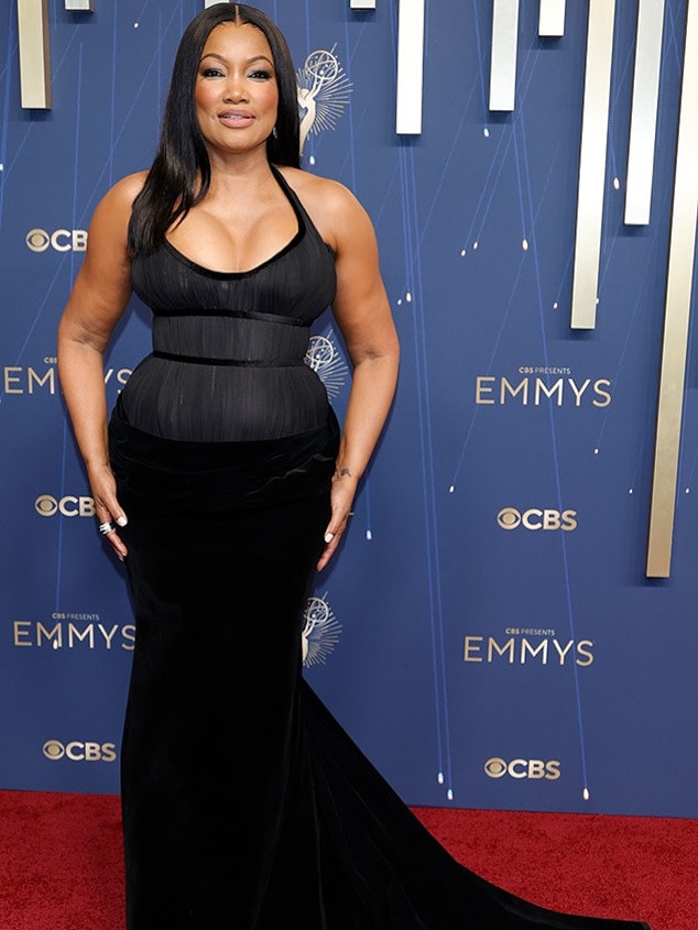 emmy-awards-2025-red-carpet-style-rave