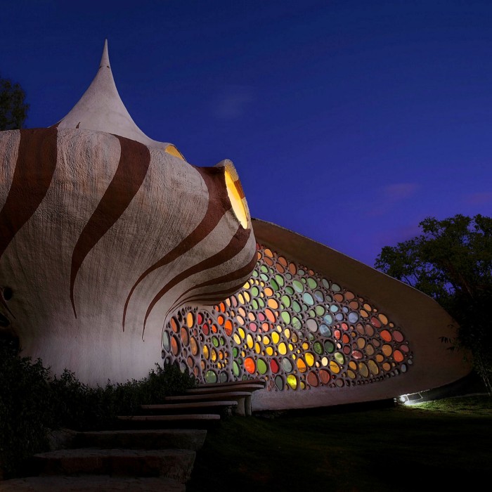 javier-senosiain-architecture-style-rave