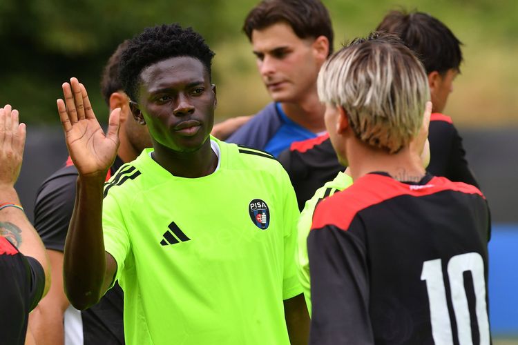 Nigeria and Pisa midfielder Emmanuel Akinsanmiro 