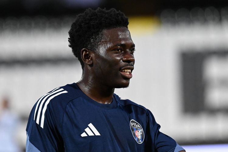 Nigeria and Pisa midfielder Emmanuel Akinsanmiro 
