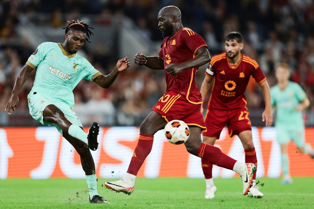 Igoh Ogbu challenges Romelu Lukaku during UEFA Europa League <a href=