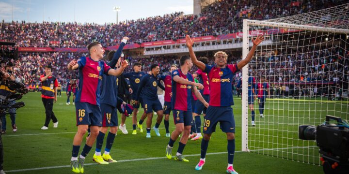 Barcelona players celebrating a goal vs Real Madrid
