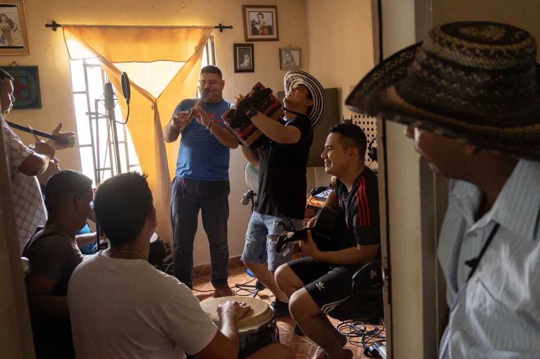 Yieson Landero, grandson of famed cumbia composer Andrés Landero, records a cumbia track at Estudio Mastil Récords on August 12, 2022, in San Jacinto, Bolívar, Colombia, during the Festival Nacional Autóctono de Gaitas.