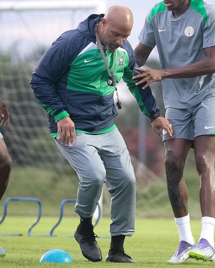Eric Chelle's Super Eagles in training. 